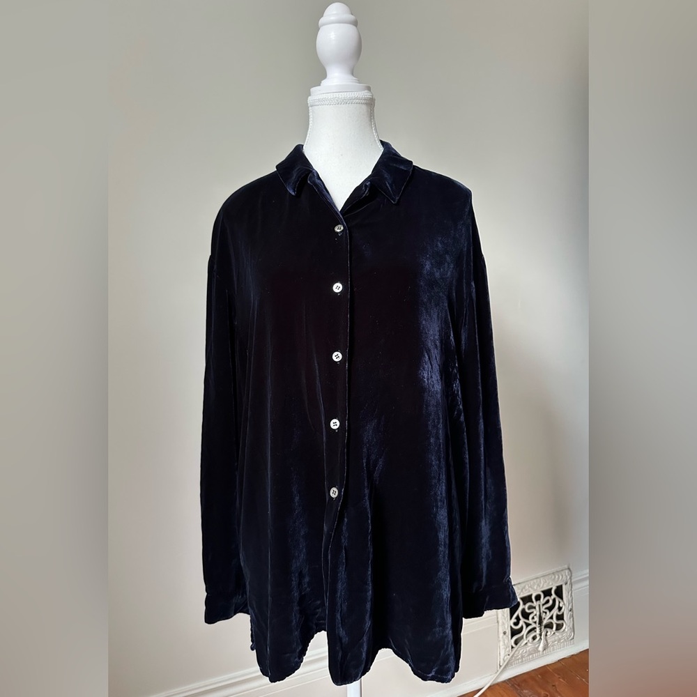 LAURA ASHLEY Vintage Navy Blue Silk Blend Velvet Preppy Button Down Size Large